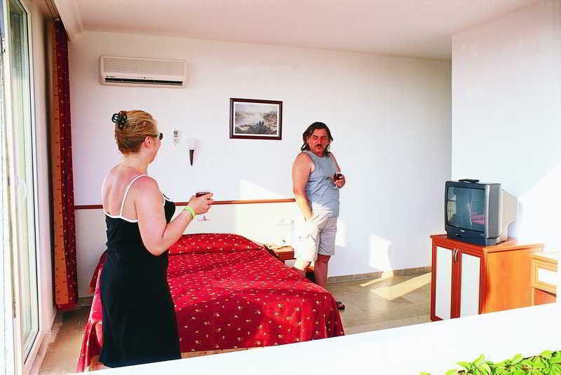 Hedef Kleopatra Golden Sun Hotel Alanya Bagian luar foto